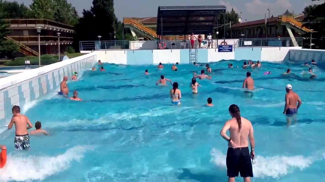 Grill Terasz Etterem Es Szallashely Мезёкёвешд Экстерьер фото
